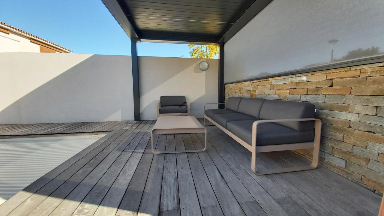 Villa Home Holiday A Cala Rossa Lecci Exteriör bild