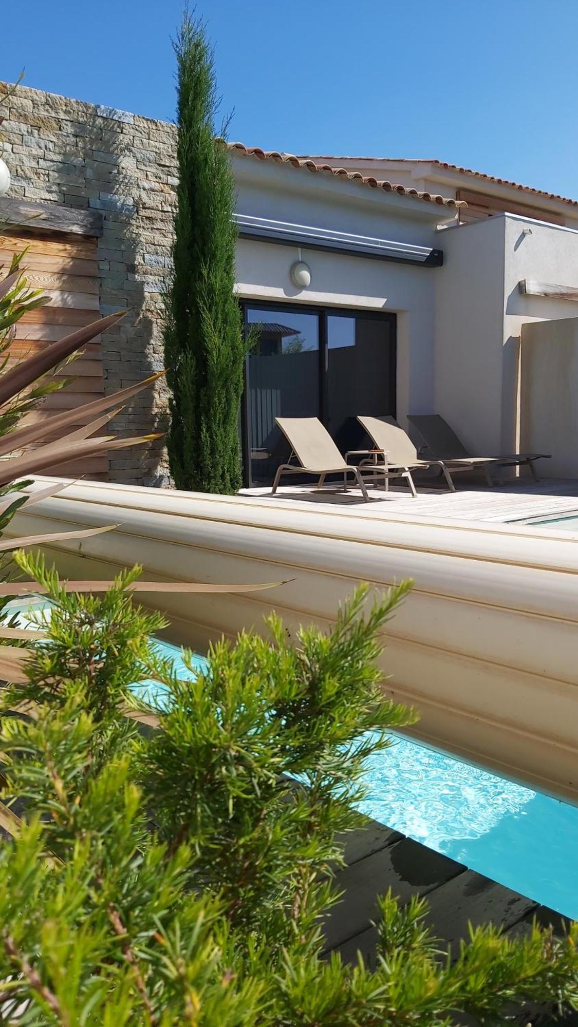 Villa Home Holiday A Cala Rossa Lecci Exteriör bild